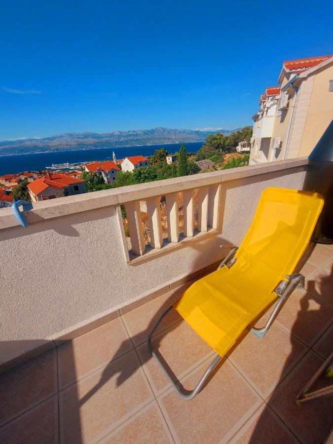 The View Apartment Supetar Exterior photo