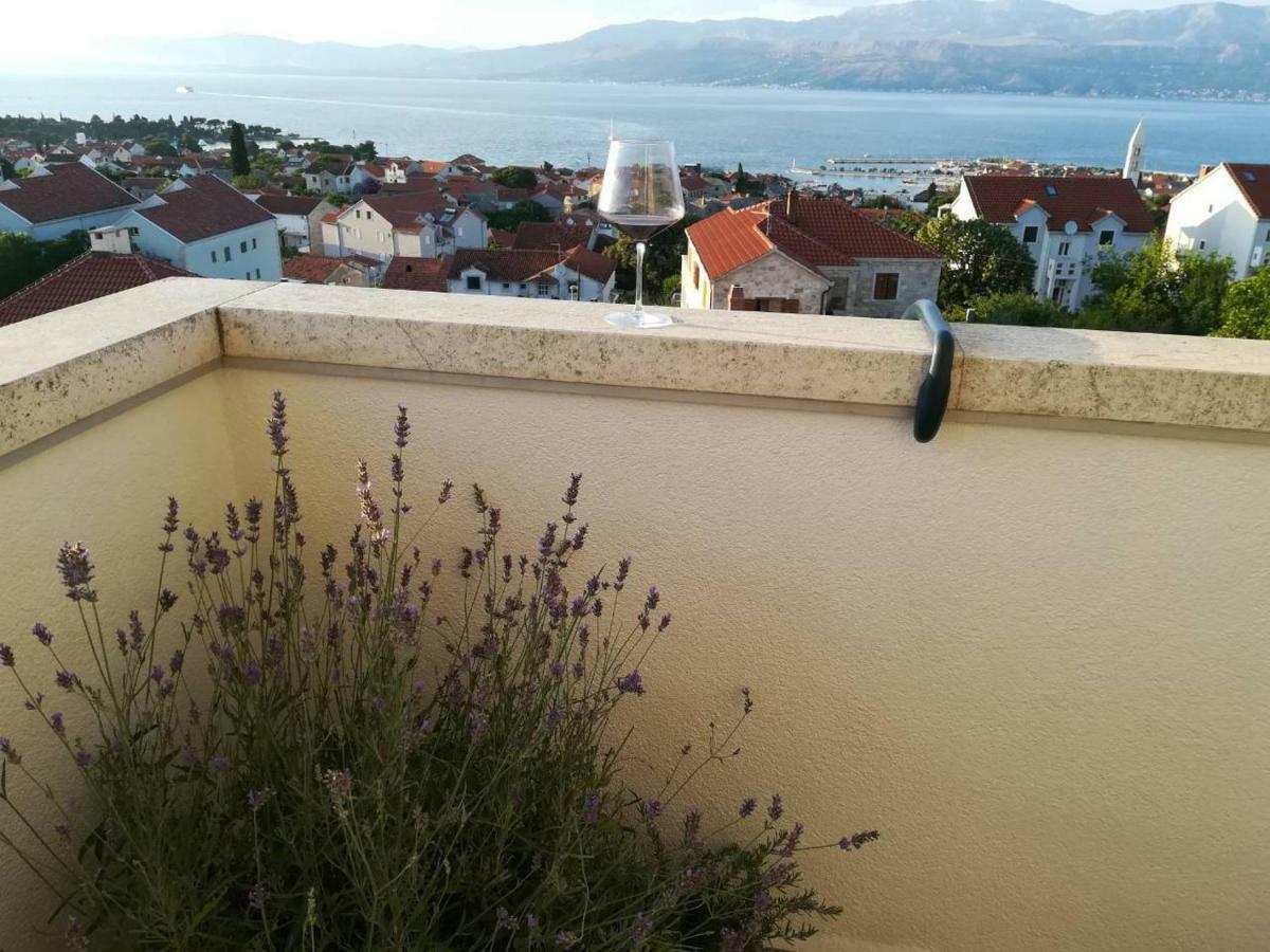 The View Apartment Supetar Exterior photo